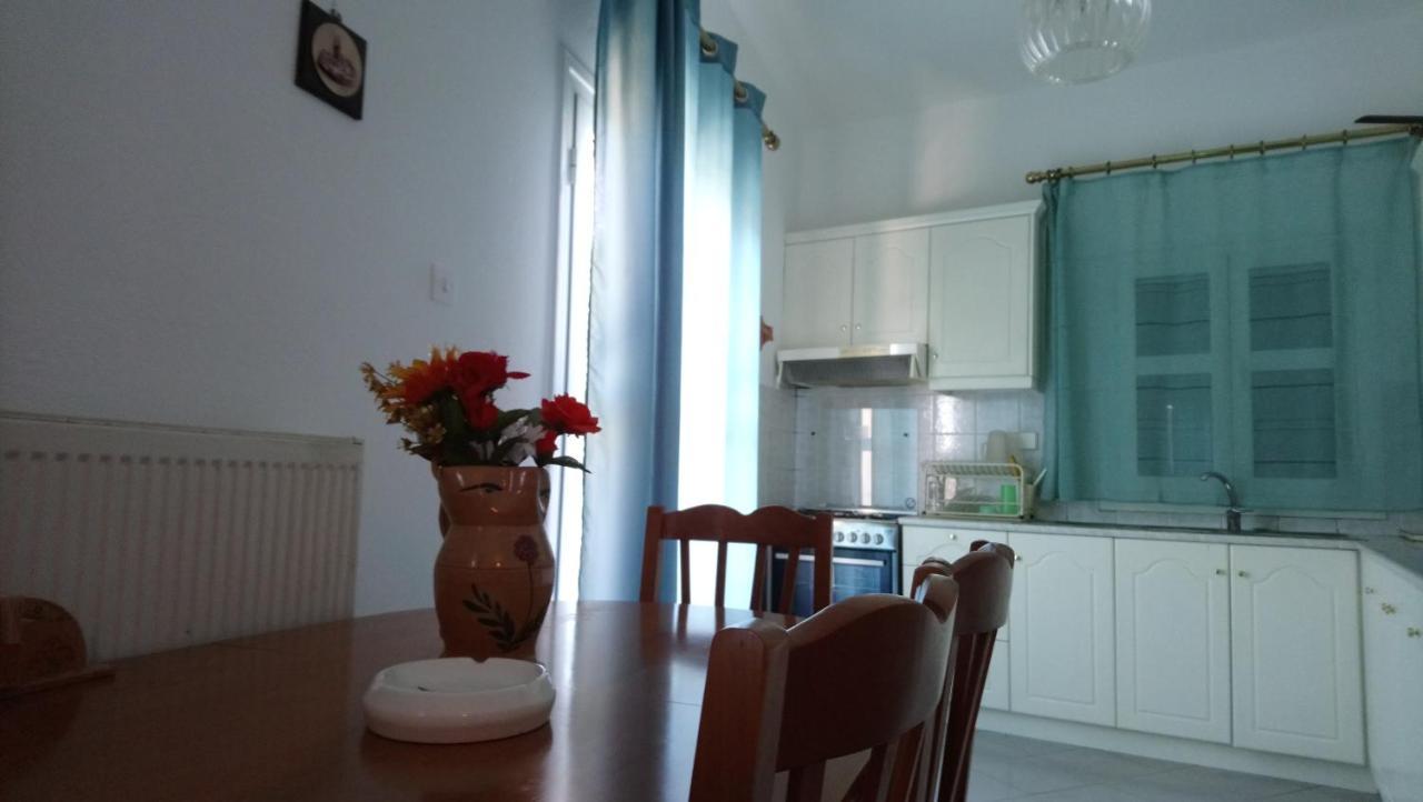 Vacation House In Stroggili آغيوس يوانيس بيريستريون المظهر الخارجي الصورة